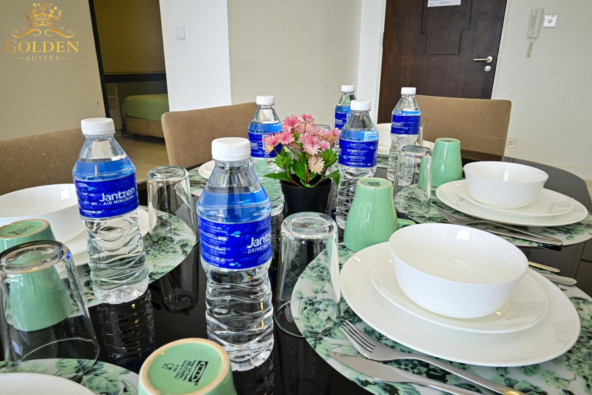 Golden Suites At Platinum Klcc Куала Лумпур Екстериор снимка