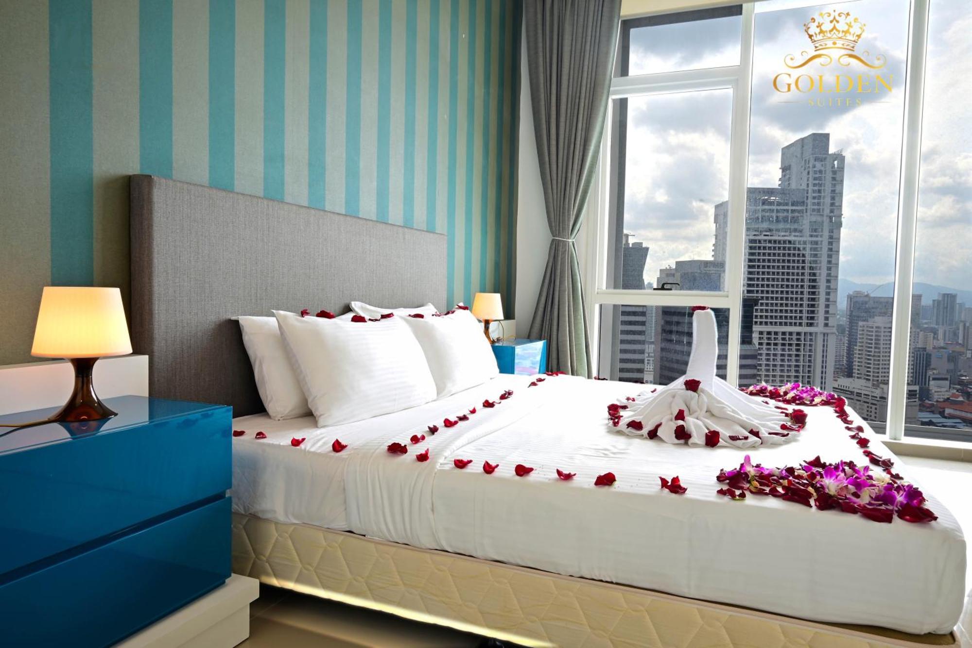 Golden Suites At Platinum Klcc Куала Лумпур Екстериор снимка