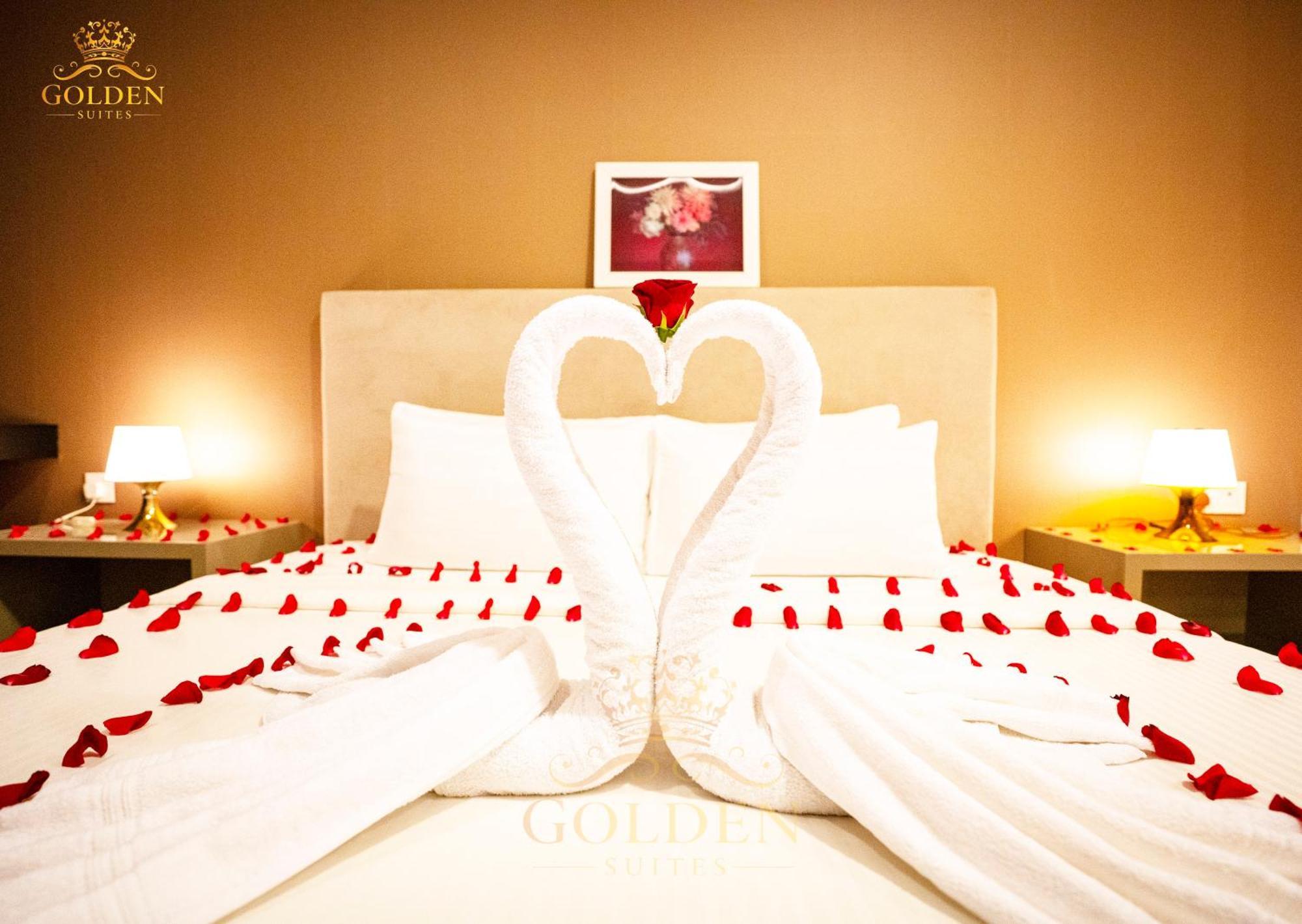 Golden Suites At Platinum Klcc Куала Лумпур Екстериор снимка