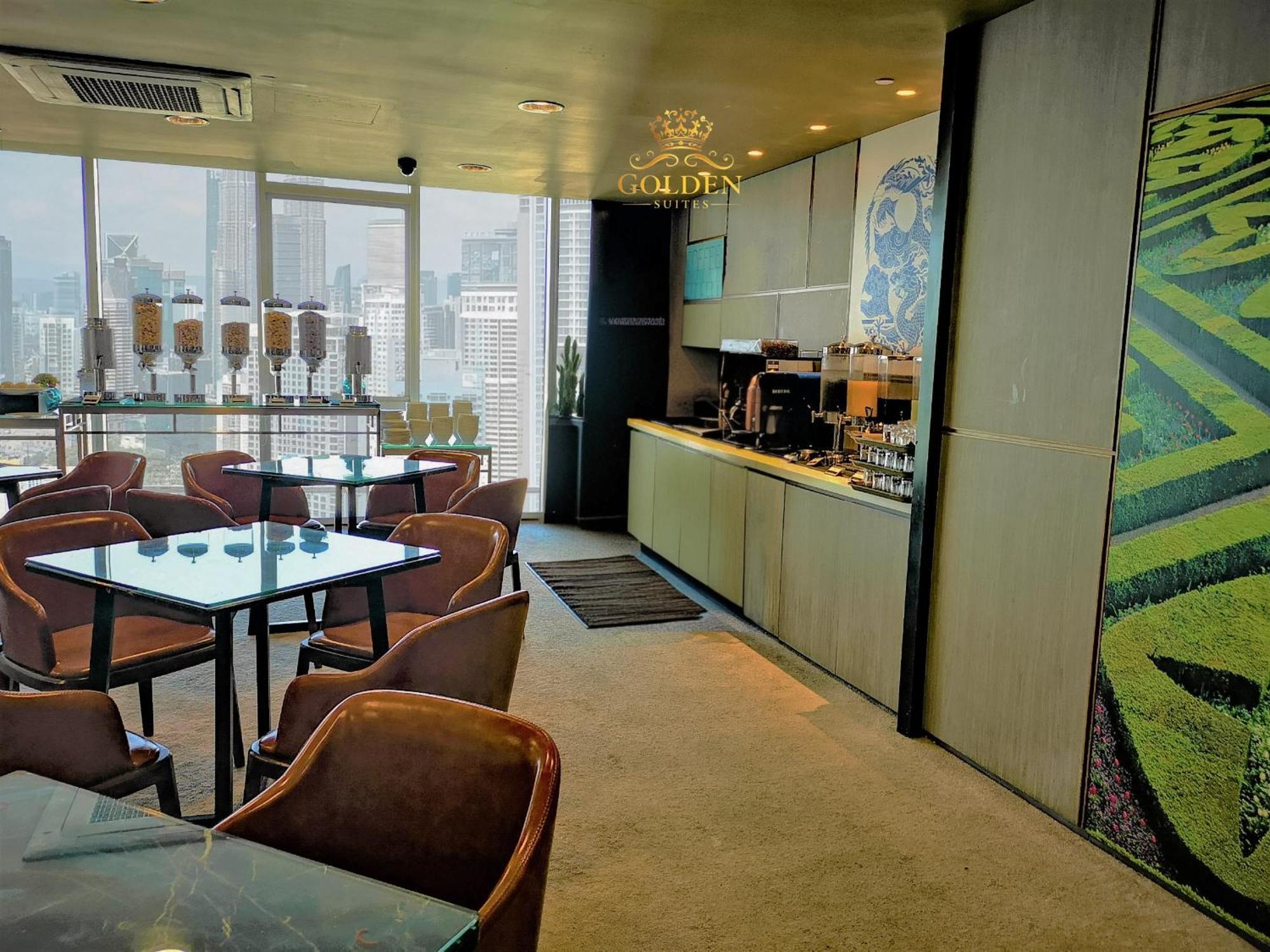 Golden Suites At Platinum Klcc Куала Лумпур Екстериор снимка